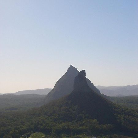 Glass House Mountains Ecolodge Экстерьер фото