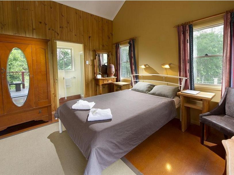 Glass House Mountains Ecolodge Экстерьер фото