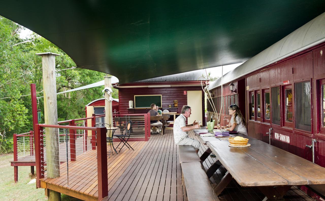 Glass House Mountains Ecolodge Экстерьер фото